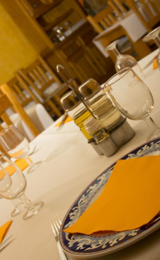 Hostal El Bodegon Ateca Kültér fotó