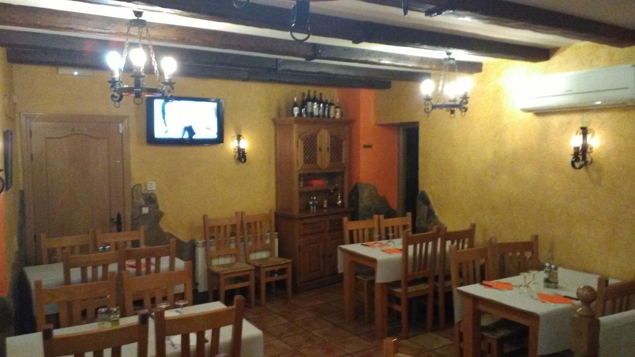 Hostal El Bodegon Ateca Kültér fotó